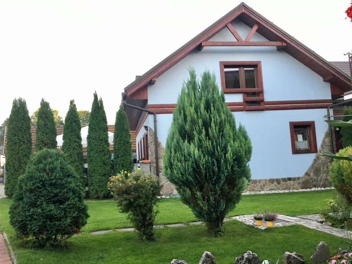 Penzion Saty Liptovske Sliace Exterior photo